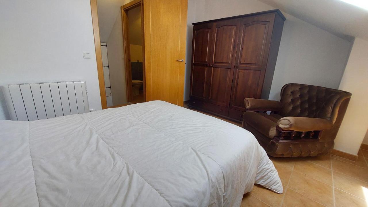 Apartamentos Castiello De Jaca 3000 Eksteriør billede