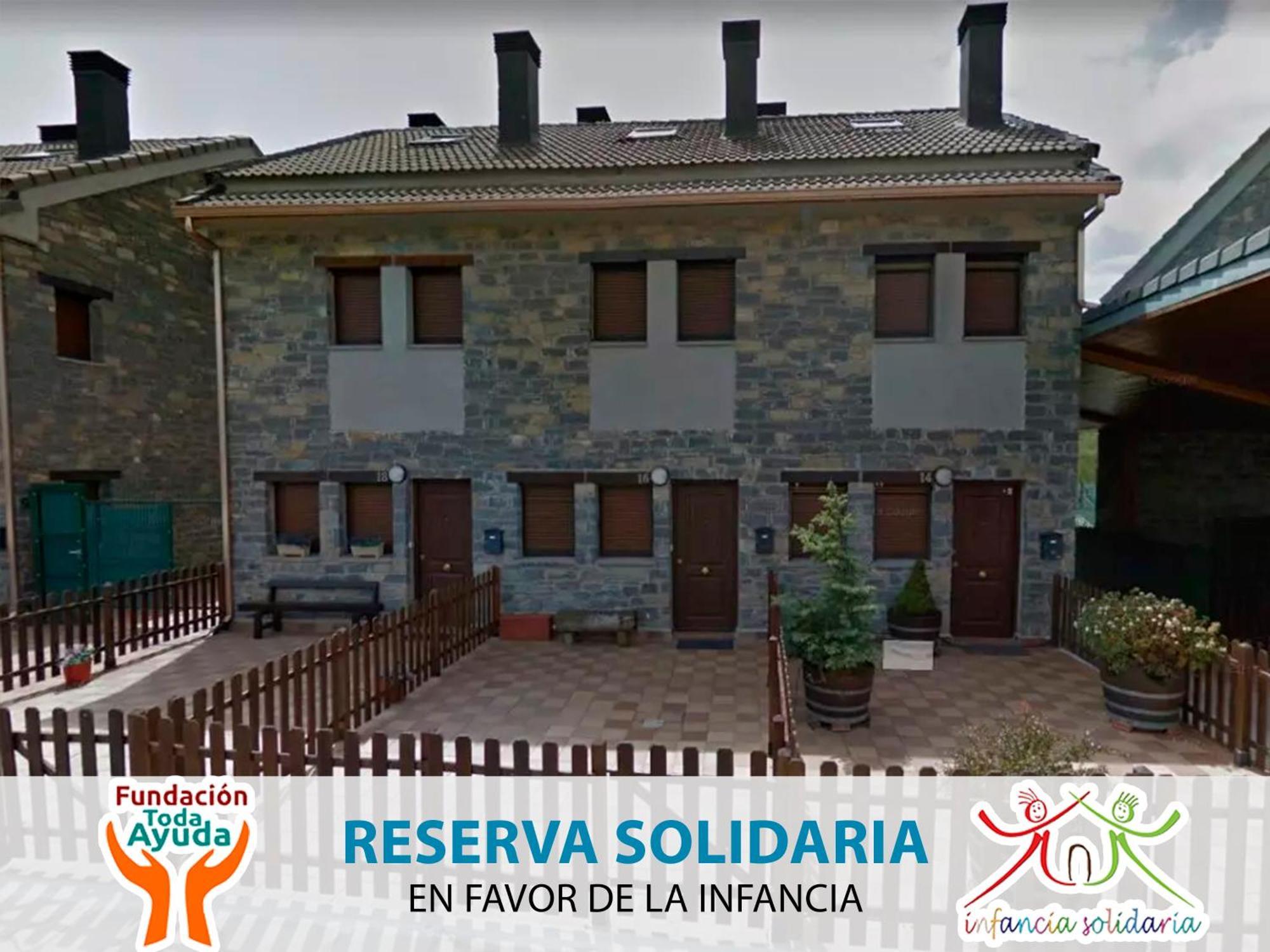 Apartamentos Castiello De Jaca 3000 Eksteriør billede